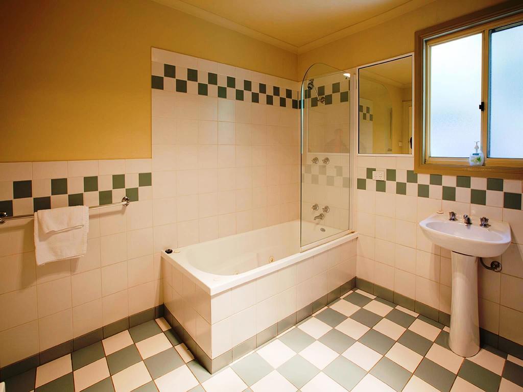 Noonameena Cottage Halls Gap Room photo